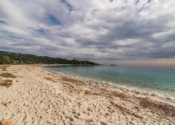 House, On The Кастиадас